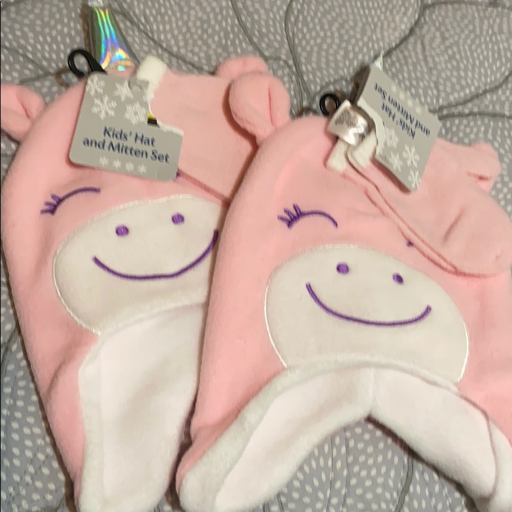 New Unicorn fleece hat and mittens set